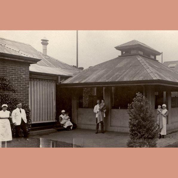 <strong>Isolation ward, the Children’s Hospital, Carlton</strong> (detail), c. 1920s, photograph, 8.9 × 11.6 cm. The Royal Children’s Hospital Archives and Collections Department.
